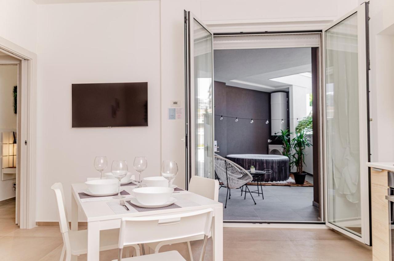Apulialux Design Apartment - Relax, Spa E Free Parking Bari Exterior foto